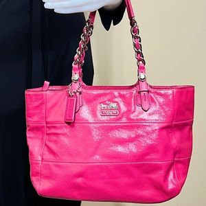 💗HP💗 Coach Shoulder Bag
